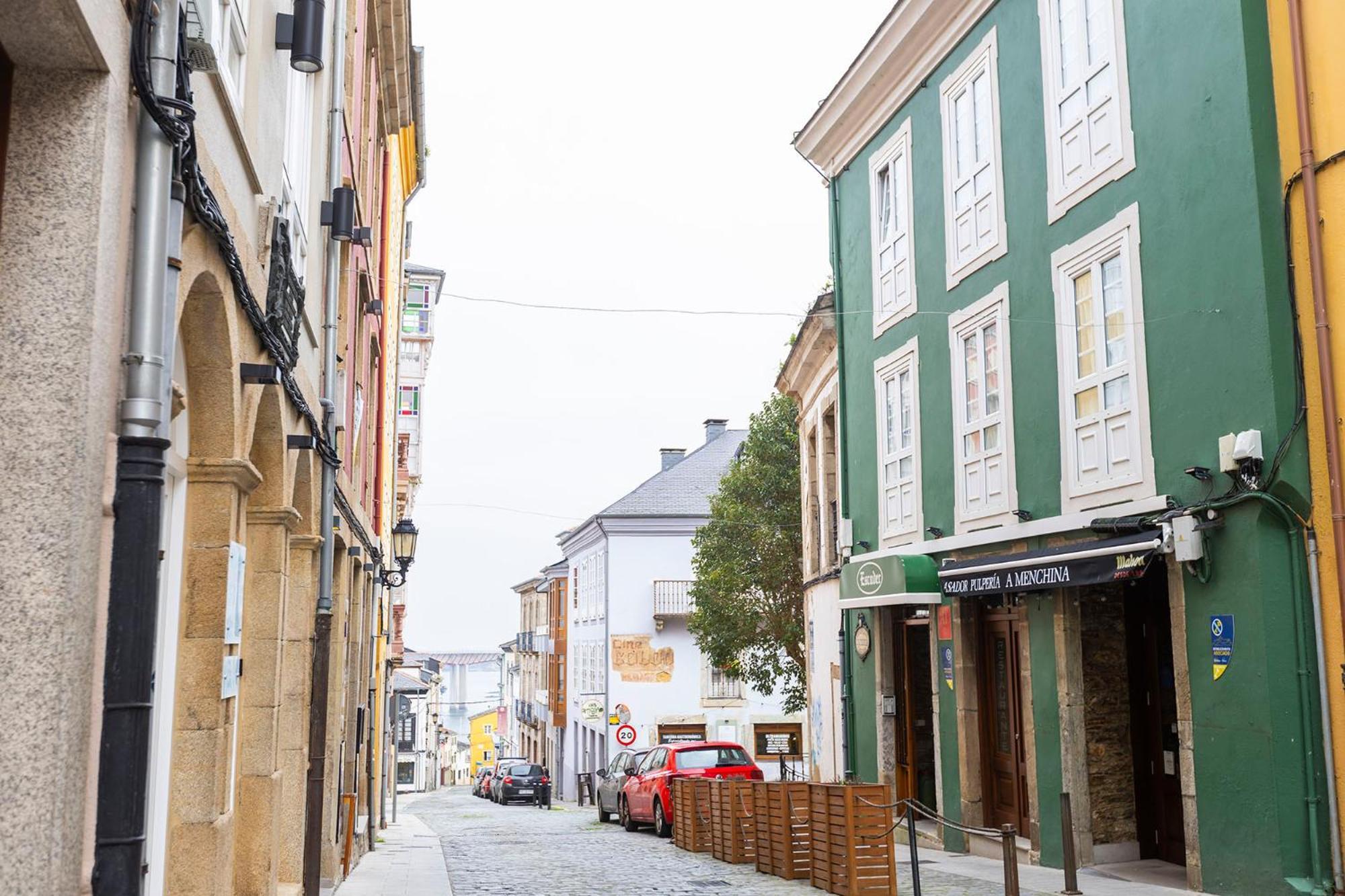 Escuder Apartamentos Turisticos Ribadeo Esterno foto